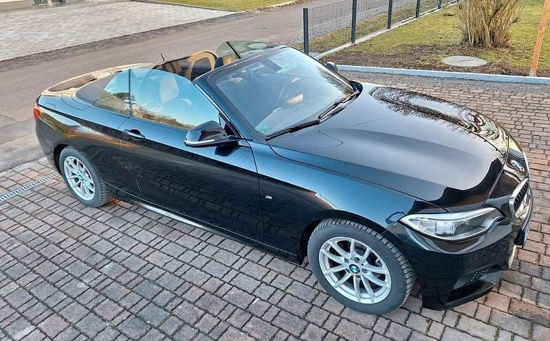 Schwarz Gebraucht 2017 BMW 218 M Sport Cabrio | 20.000 € (Fairer Preis) - Bild 1/4