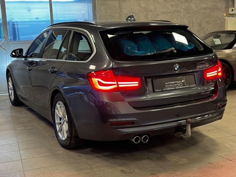 Gebraucht BMW 320 Advantage 190 PS (139 kW) 2018 Grau Kombi