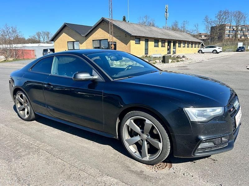 Second-hand Audi S5 Performance 333 CP (244 kW) 2012 Negru Coupe