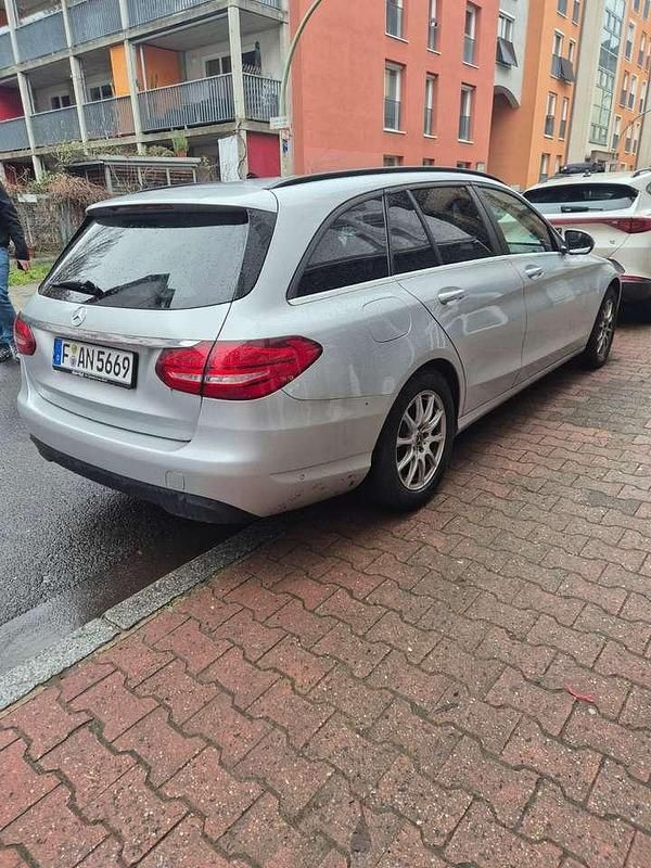 Gebraucht Mercedes C220 170 PS (125 kW) 2017 Grau Kombi