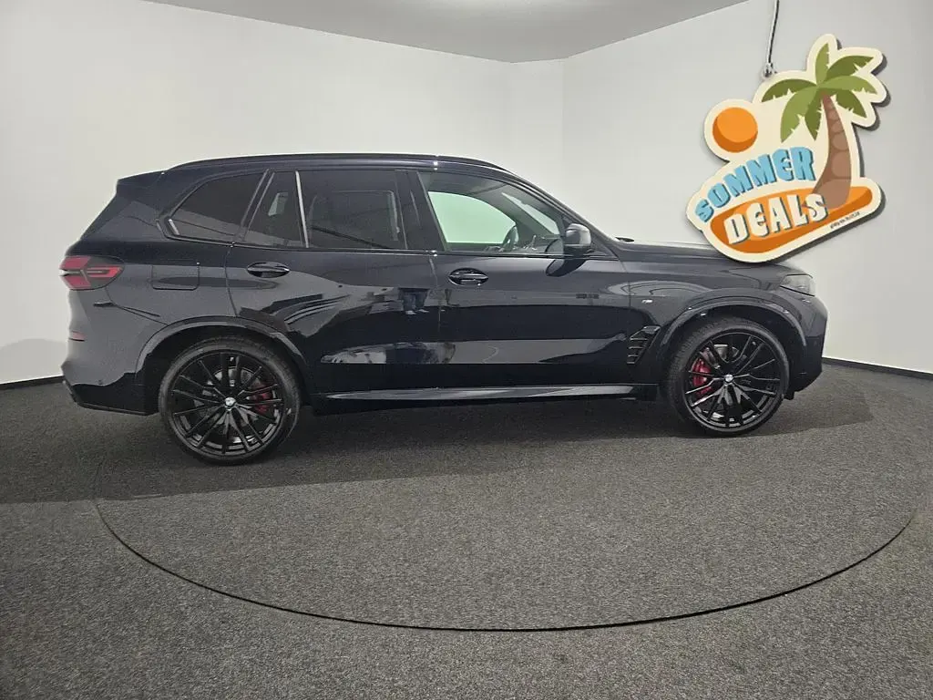 Gebraucht BMW X5 M Sport 352 PS (258 kW) 2026 Schwarz SUV