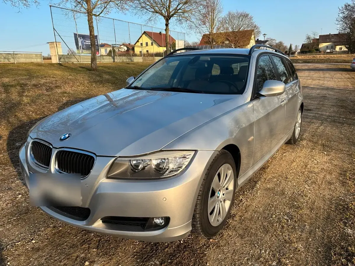Occasion BMW 318 143 ch (105 kW) 2010 Argent Break