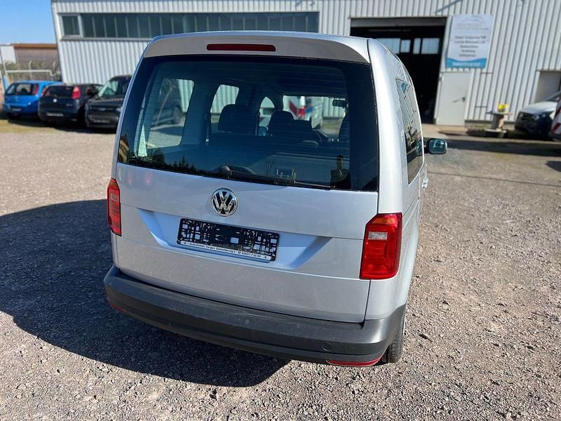 Gebraucht VW Caddy Trendline 102 PS (75 kW) 2020 Silber Van / Kleinbus