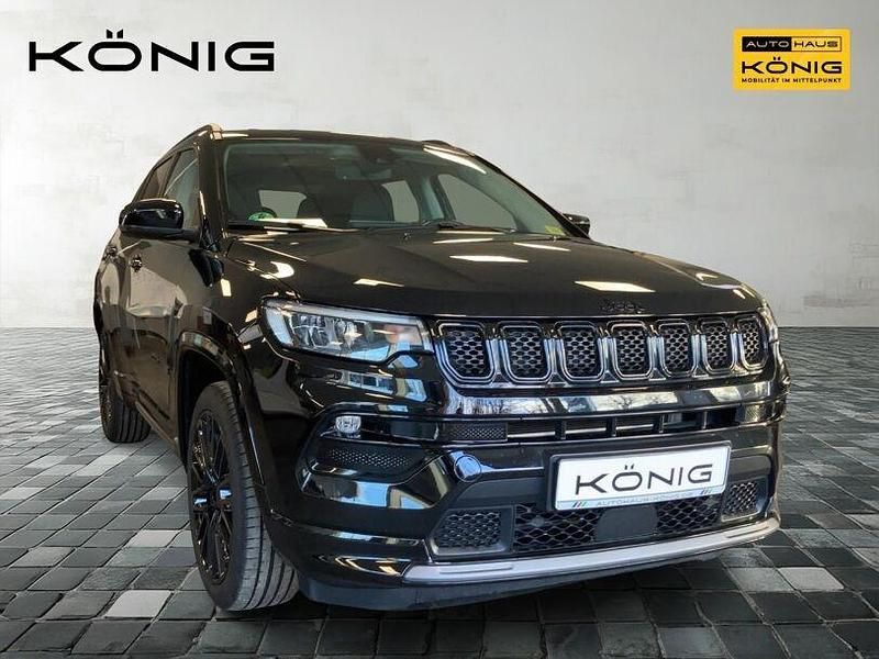 Gebraucht Jeep Compass 131 PS (96 kW) 2023 Schwarz SUV