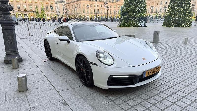 Gebraucht Porsche 911 Carrera 4S 450 PS (330 kW) 2019 Weiß Coupé