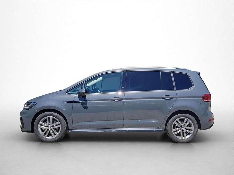 Gebraucht VW Touran Comfortline 150 PS (110 kW) 2024 Uranograu (5k5k) Van / Kleinbus