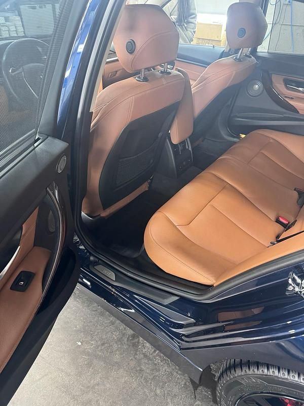 Gebraucht BMW 328 245 PS (180 kW) 2011 Schwarz Limousine