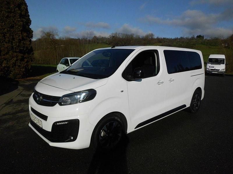 Weiß Gebraucht 2020 Opel Zafira Life Van | 34.490 € (Fairer Preis) - Bild 1/4