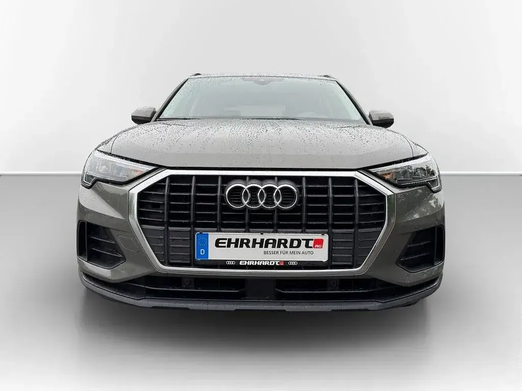 Gebraucht Audi Q3 Design 150 PS (110 kW) 2019 Grau SUV