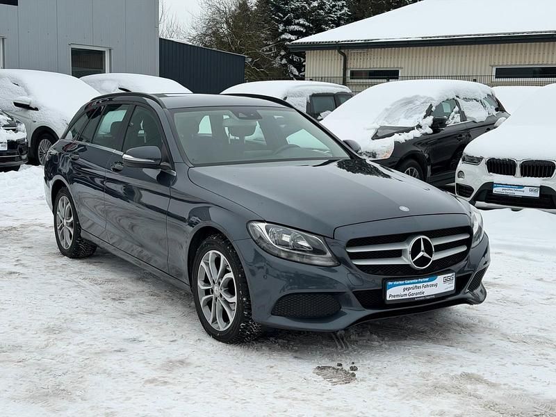 Gebraucht Mercedes C200 136 PS (100 kW) 2015 Grau Kombi