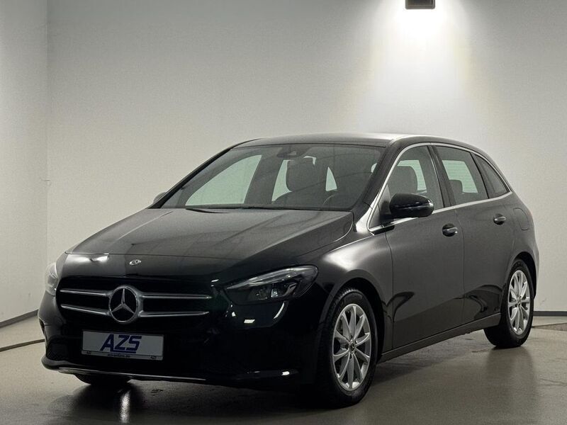 Gebraucht Mercedes B200 Progressive 163 PS (119 kW) 2019 Schwarz Van / Kleinbus