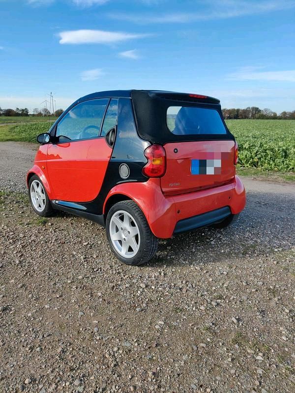 Gebraucht Smart ForTwo Cabrio 60 PS (44 kW) 2004 Rot Cabrio