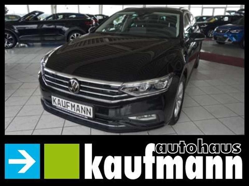 Deep black perleffekt Gebraucht 2024 VW Passat Business Kombi | 31.490 € (Fairer Preis) - Bild 1/4