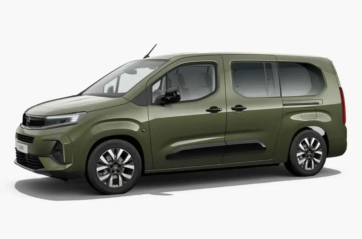 Nowe Opel Combo S 131 KM (96 kW) 2025 Czarny Minivan