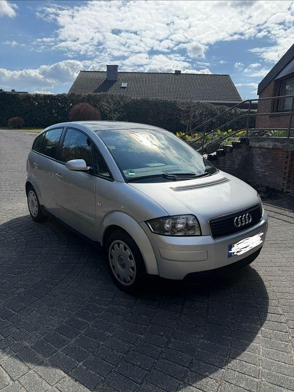 Gebraucht Audi A2 75 PS (55 kW) 2004 Silber Kleinwagen