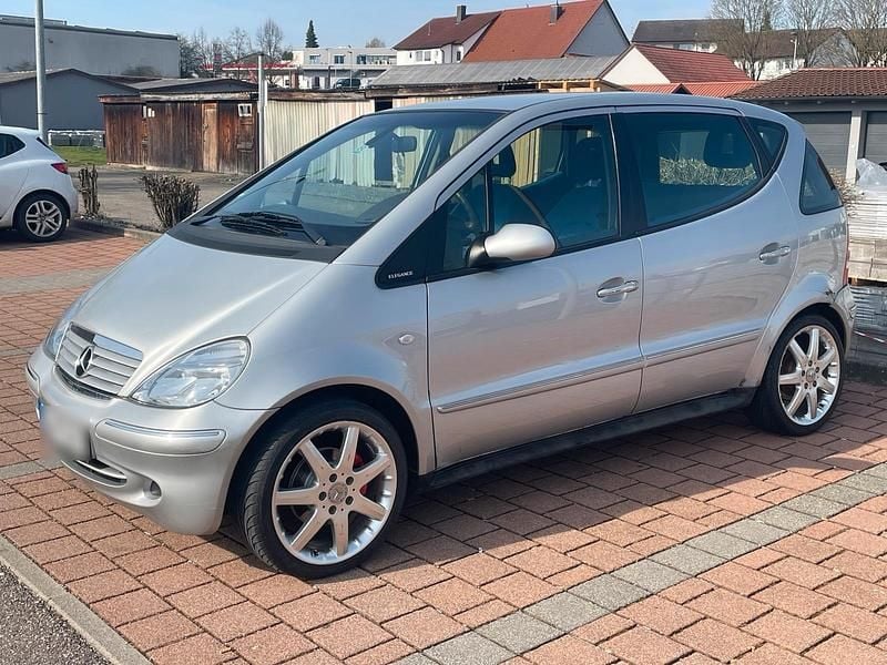 Gebraucht Mercedes A140 82 PS (60 kW) 2002 Silber Limousine