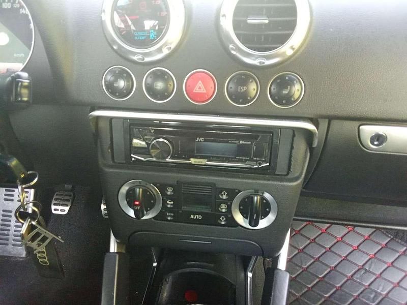 Schwarz Gebraucht 1998 Audi TT Coupé | 4.500 € (Teuer) - Bild 1/4