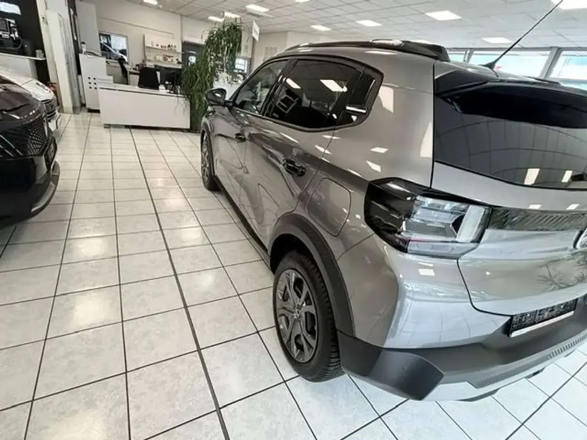 Gebraucht Citroën e-C3 83 kW (113 PS) 2025 Farbe grau mercure Kleinwagen