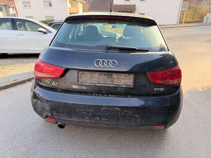 Gebraucht Audi A1 Sportback Ambition 86 PS (63 kW) 2013 Schwarz Kleinwagen