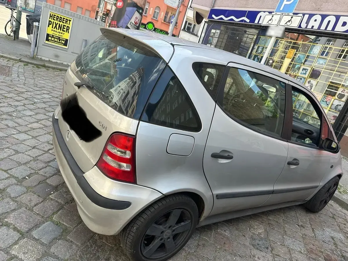 Używany Mercedes A170 95 KM (69 kW) 2003 Srebrny Hatchback