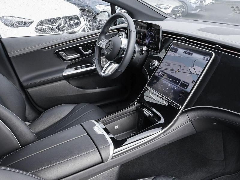 Second-hand Mercedes EQE350 214 kW (292 CP) 2024 Gri Berlinǎ