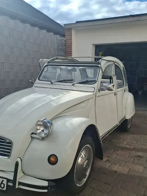 Gebraucht Citroën 2CV 23 PS (16 kW) 1987 Weiß Limousine