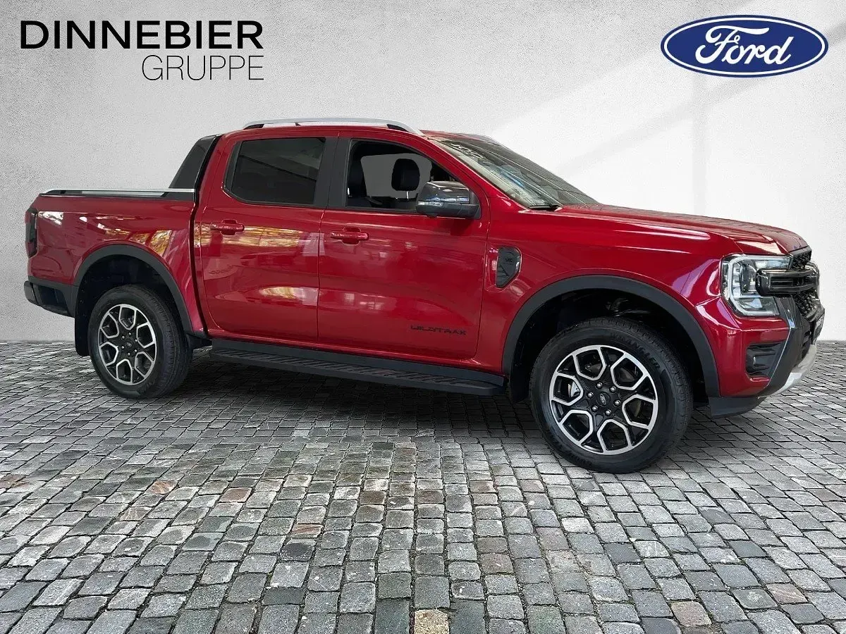 Neu Ford Ranger Wildtrack 241 PS (177 kW) 2026 Rot (metallic) Pickup