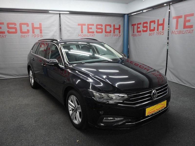 Gebraucht VW Passat 190 PS (139 kW) 2020 Deep black Kombi
