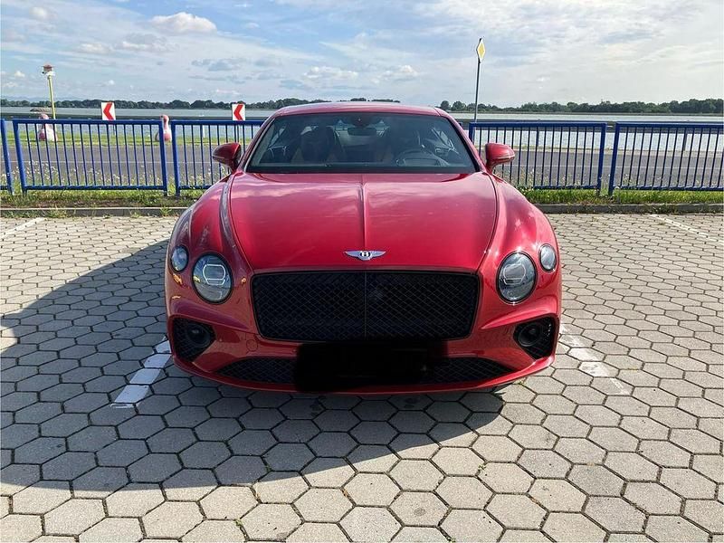 Gebraucht Bentley Continental GT 635 PS (467 kW) 2021 Rot