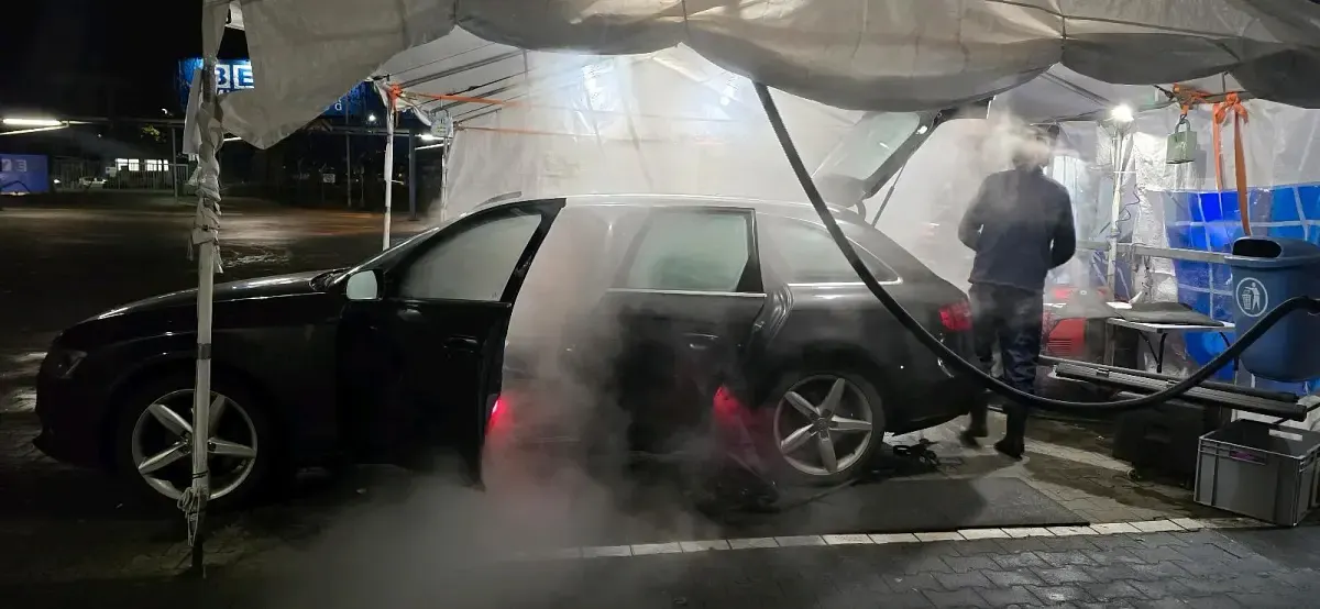 Gebraucht Audi A4 177 PS (130 kW) 2014 Andere farben Kombi