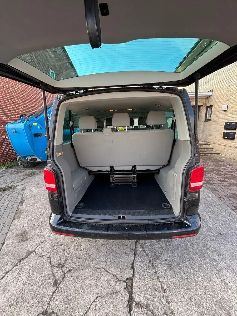 Brugt VW Caravelle 140 HK (102 kW) 2014 Sort Van