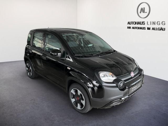 Schwarz schwarz Gebraucht 2023 Fiat Panda Cross Cross Kleinwagen | 15.189 € (Fairer Preis) - Bild 1/4