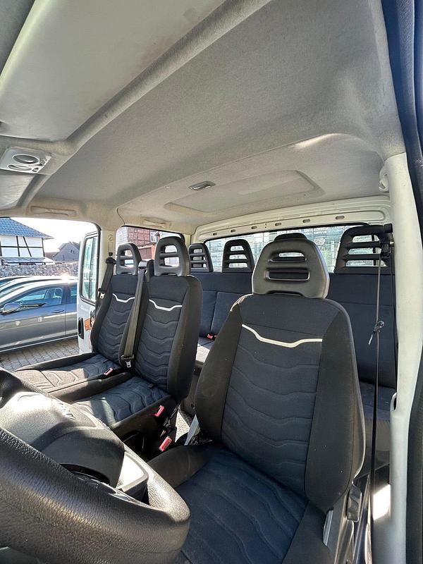 Gebraucht Iveco Daily 2021 Weiß Limousine