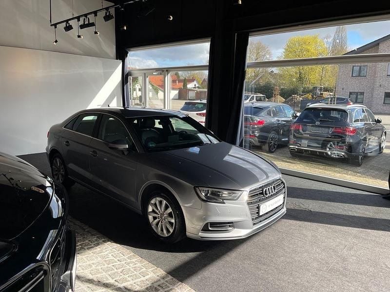 Gebraucht Audi A3 Design 150 PS (110 kW) 2020 Silber Limousine
