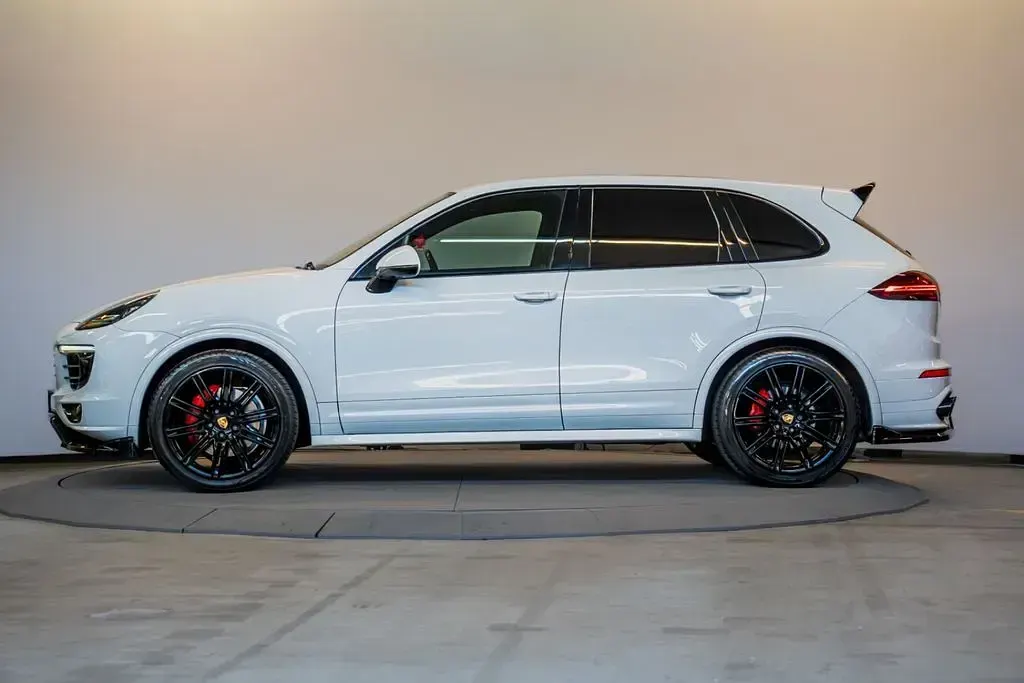 Gebraucht Porsche Cayenne S 385 PS (283 kW) 2016 Weiß SUV