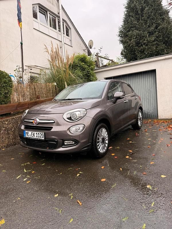 Braun Gebraucht 2017 Fiat 500X SUV | 14.700 € (Teuer) - Bild 1/4