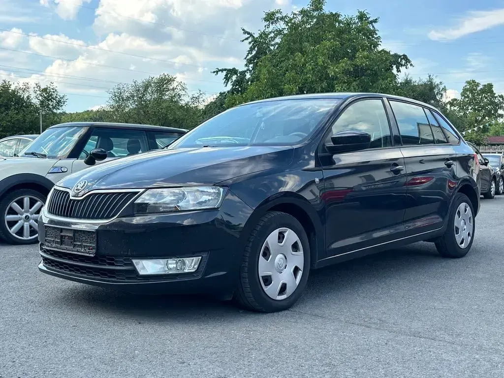 Gebraucht Skoda Rapid Ambition 90 PS (66 kW) 2015 Schwarz Kleinwagen