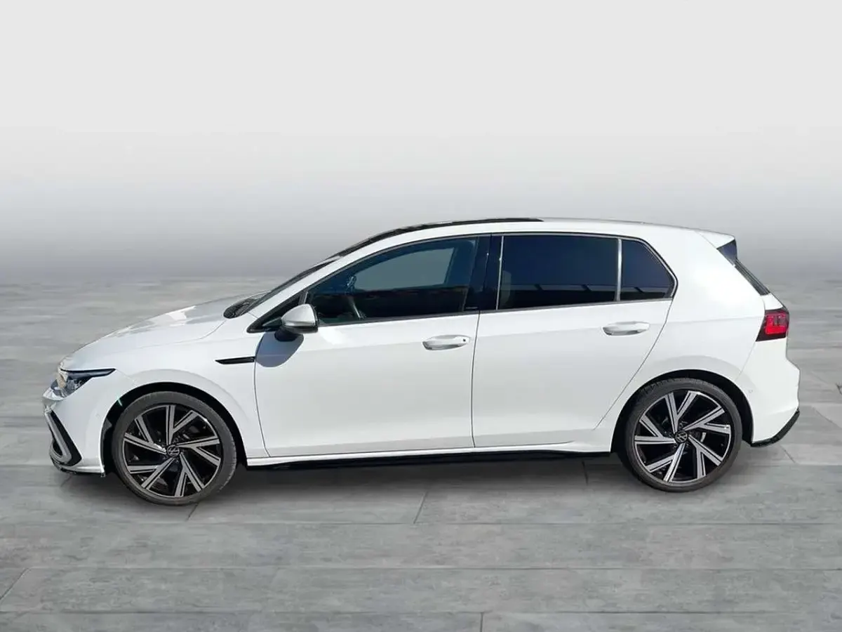 Gebraucht VW Golf VII R-line 150 PS (110 kW) 2020 Pure white Limousine