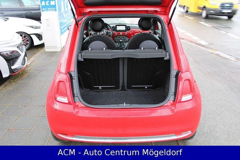 Gebraucht Fiat 500 Red 69 PS (50 kW) 2023 Rot Limousine