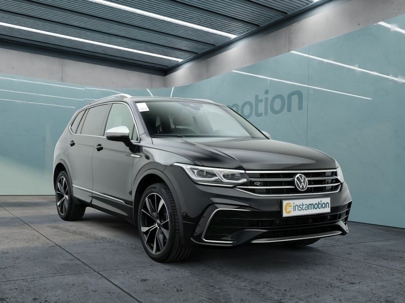 Schwarz Gebraucht 2024 VW Tiguan Allspace R-line SUV | 43.900 € (Fairer Preis) - Bild 1/4