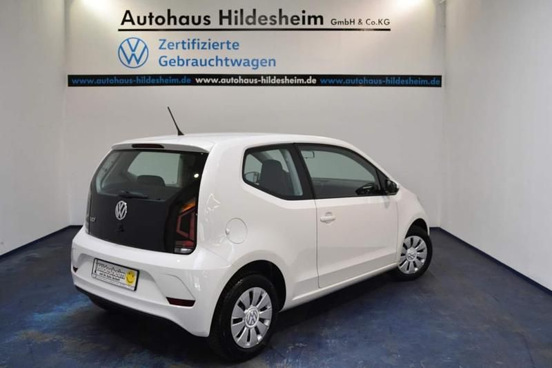 Second-hand VW up! Move 60 CP (44 kW) 2019 Alb Hatchback