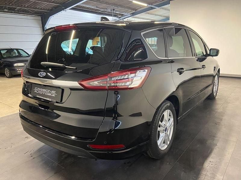 Używany Ford S-MAX Titanium 150 KM (110 kW) 2021 Czarny Minivan