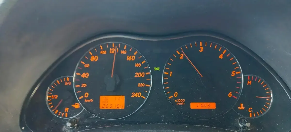 Gebraucht Toyota Avensis 177 PS (130 kW) 2006 Schwarz Kombi