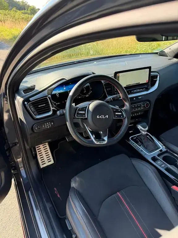 Gebraucht Kia Ceed GT GT 204 PS (150 kW) 2024 Grau Limousine