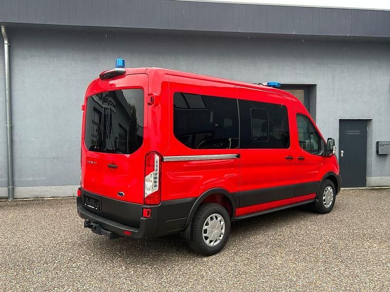 Usata Ford Transit 150 CV (110 kW) 2026 Rosso Station wagon