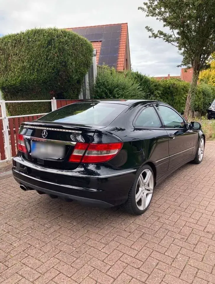 Gebraucht Mercedes C180 143 PS (105 kW) 2008 Coupé