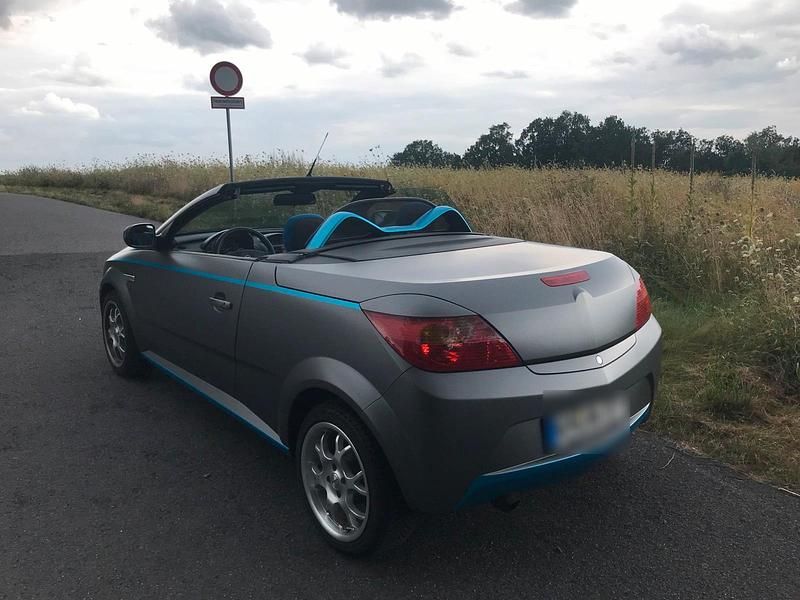 Gebraucht Opel Tigra 90 PS (66 kW) 2006 Grau Cabrio