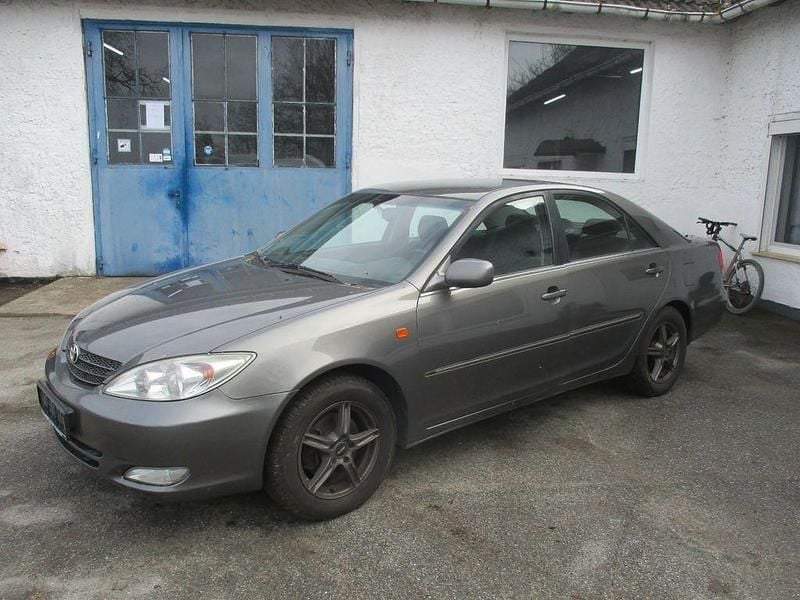 Gebraucht Toyota Camry 186 PS (136 kW) 2003 Grau Limousine