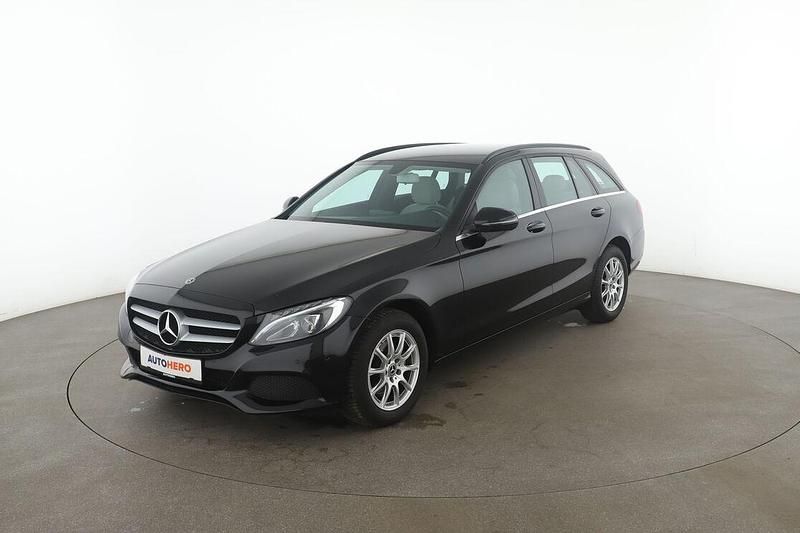 Schwarz Gebraucht 2018 Mercedes C180 Kombi | 17.250 € - Bild 1/3