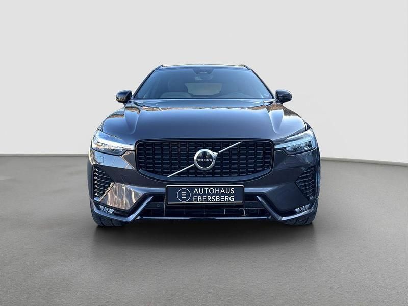 Gebraucht Volvo XC60 235 PS (172 kW) 2021 Grau SUV